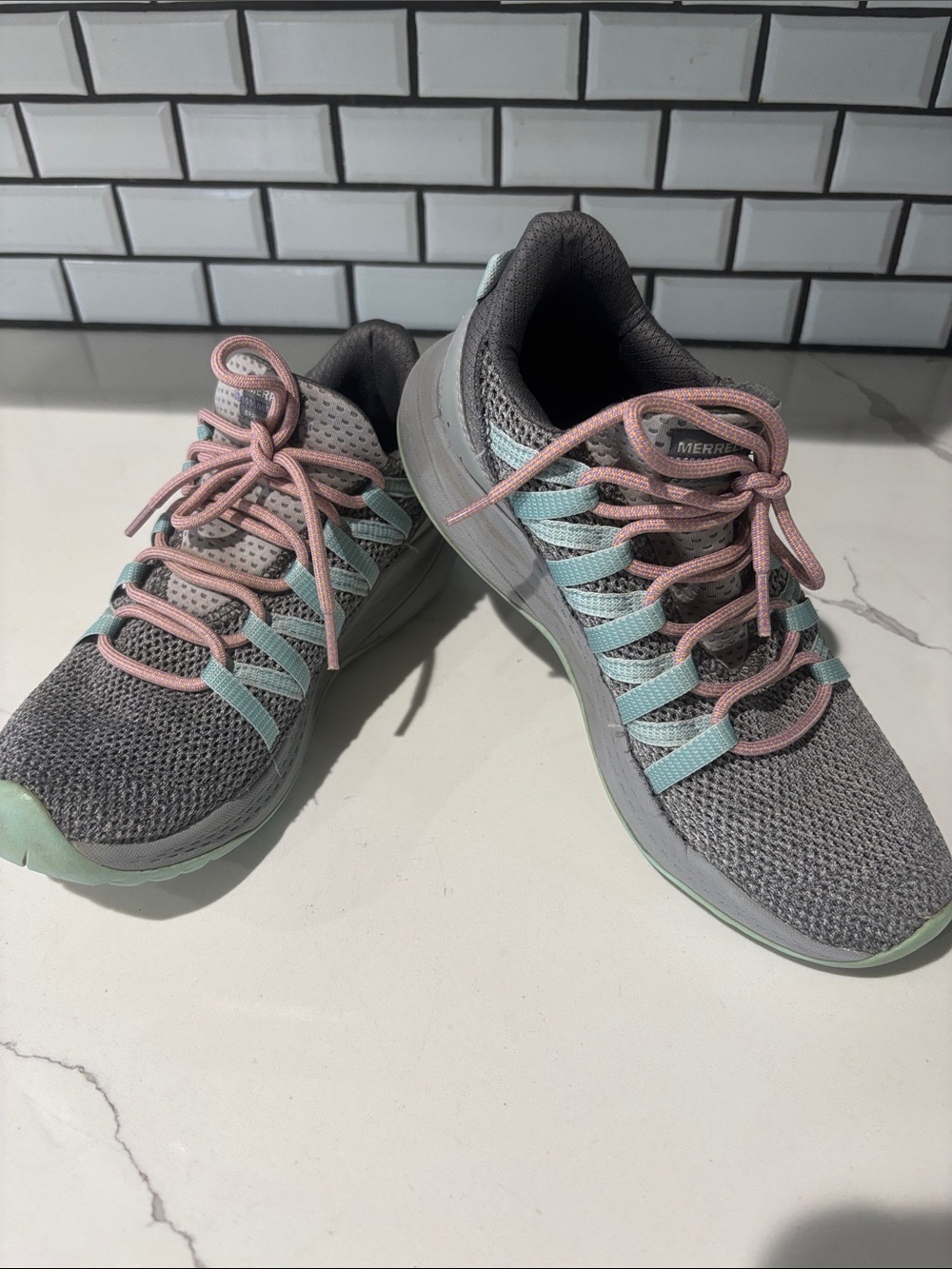 Merrell Bravado Edge Women’s Trail Running/Hiking Sneakers Sz 8.5 NICE CONDITION